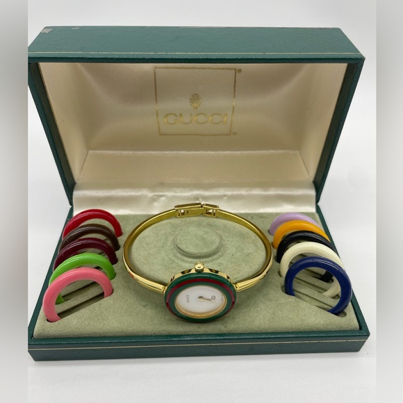 Gucci Accessories - Vintage Gucci Bezel Gold Bangle Watch